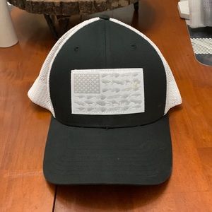 Columbia S/M fitted hat